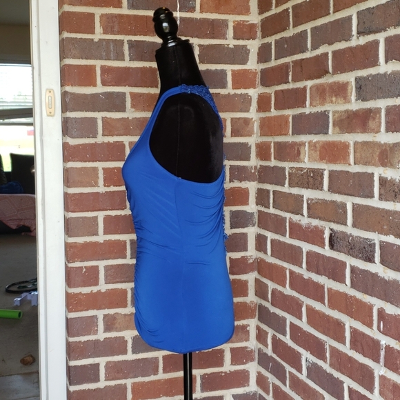 Sexy Royal Blue Racerback Sleeveless Tank Top - Picture 3 of 9